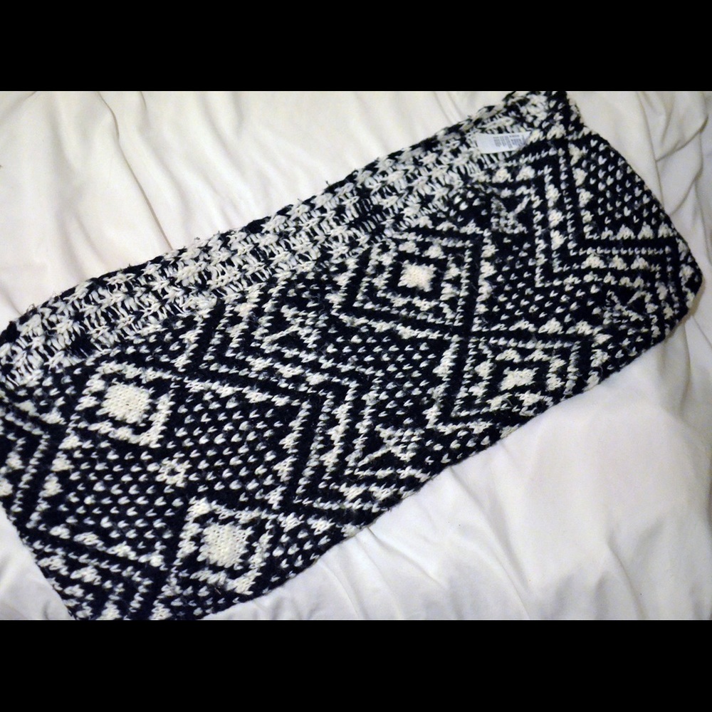 American Eagle Knit Infinity Scarf
